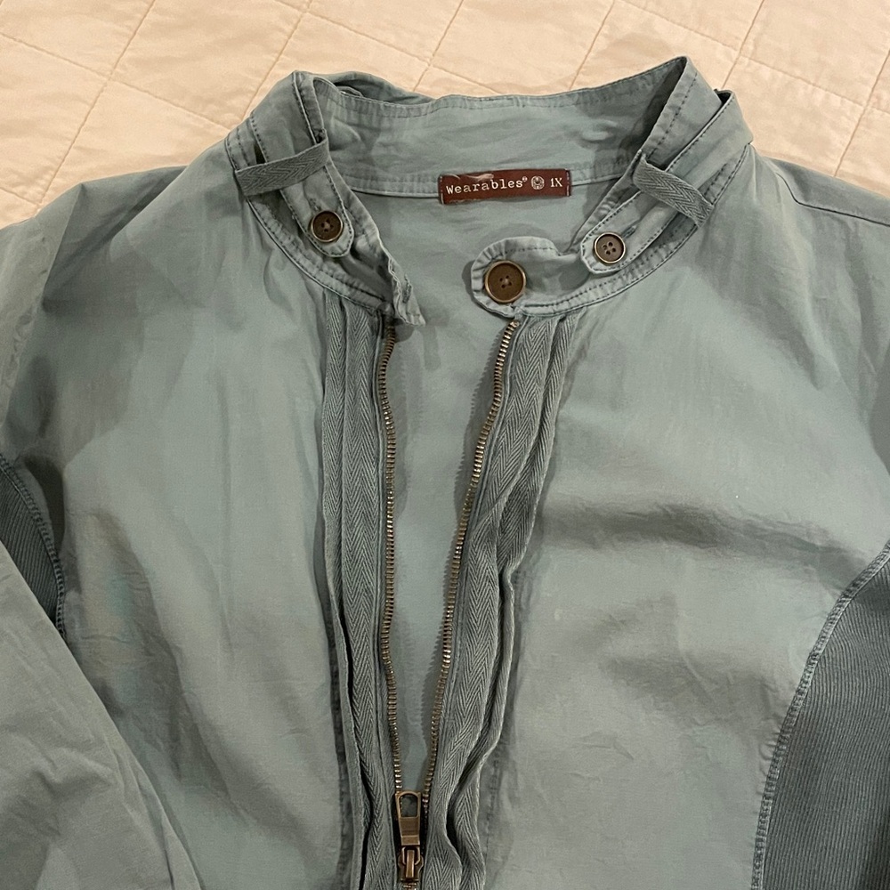 Lightweight Utility Jacket - Picture 3 of 6